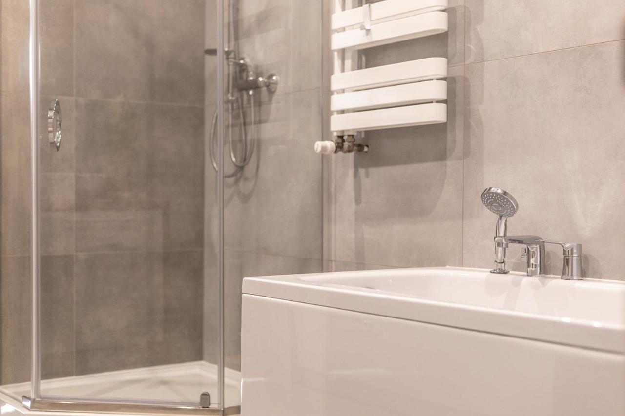 Apartament Pod Lasem Daire Oldrzychowice Klodzkie Dış mekan fotoğraf
